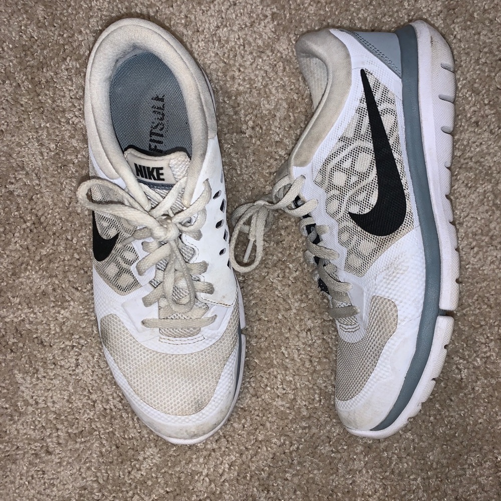 Nike Flex 2015 Run Tennis Shoes